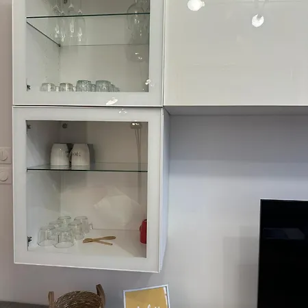アパート 4 Beds Close Paris Center *